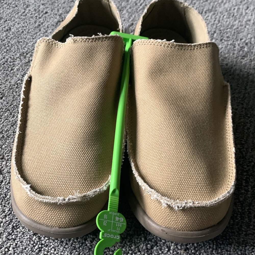 Men’s Crocs Santa Cruz loafers